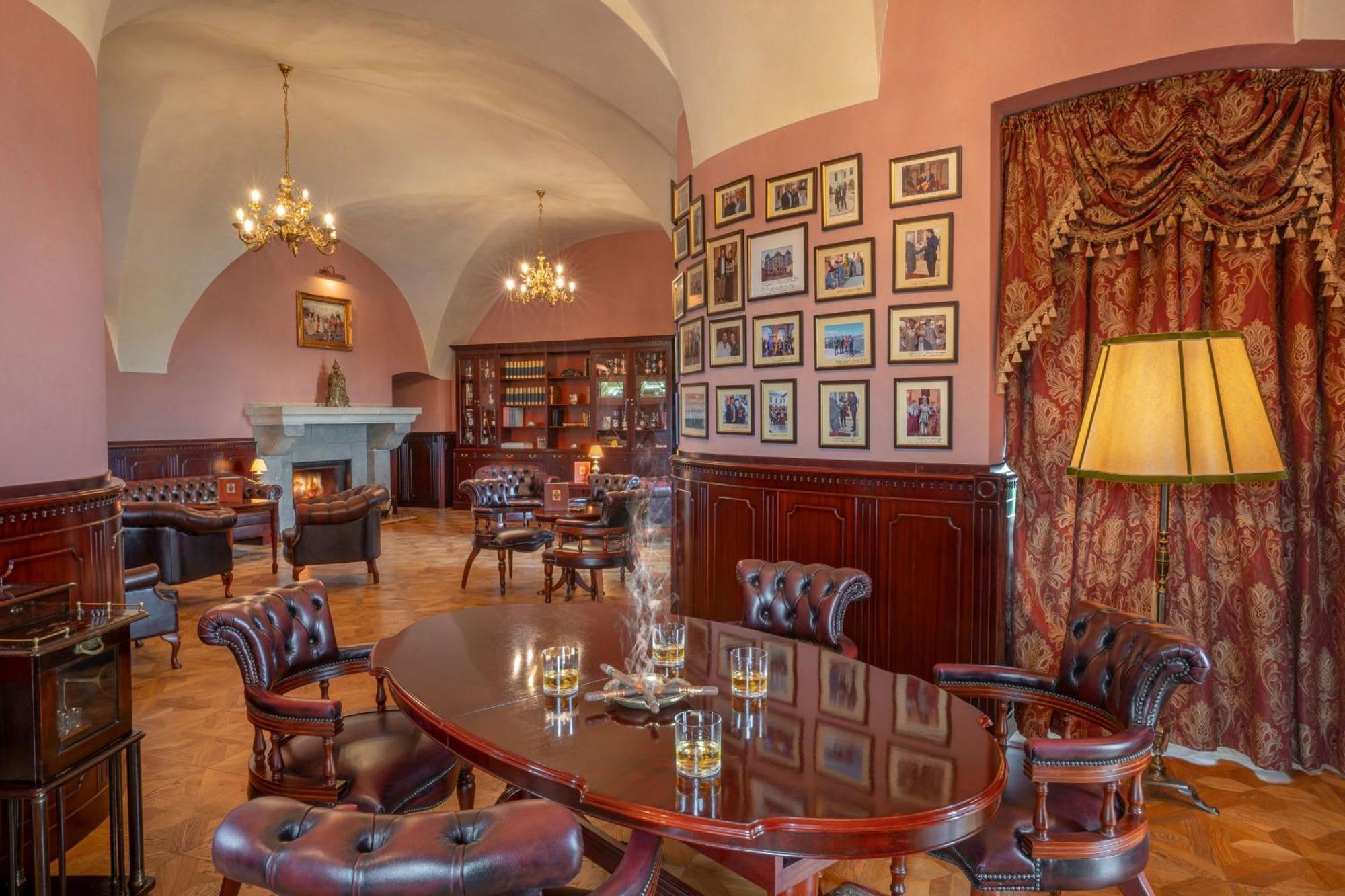 Castle Hotel Galicia Nueva Halič Lučenec Exterior foto